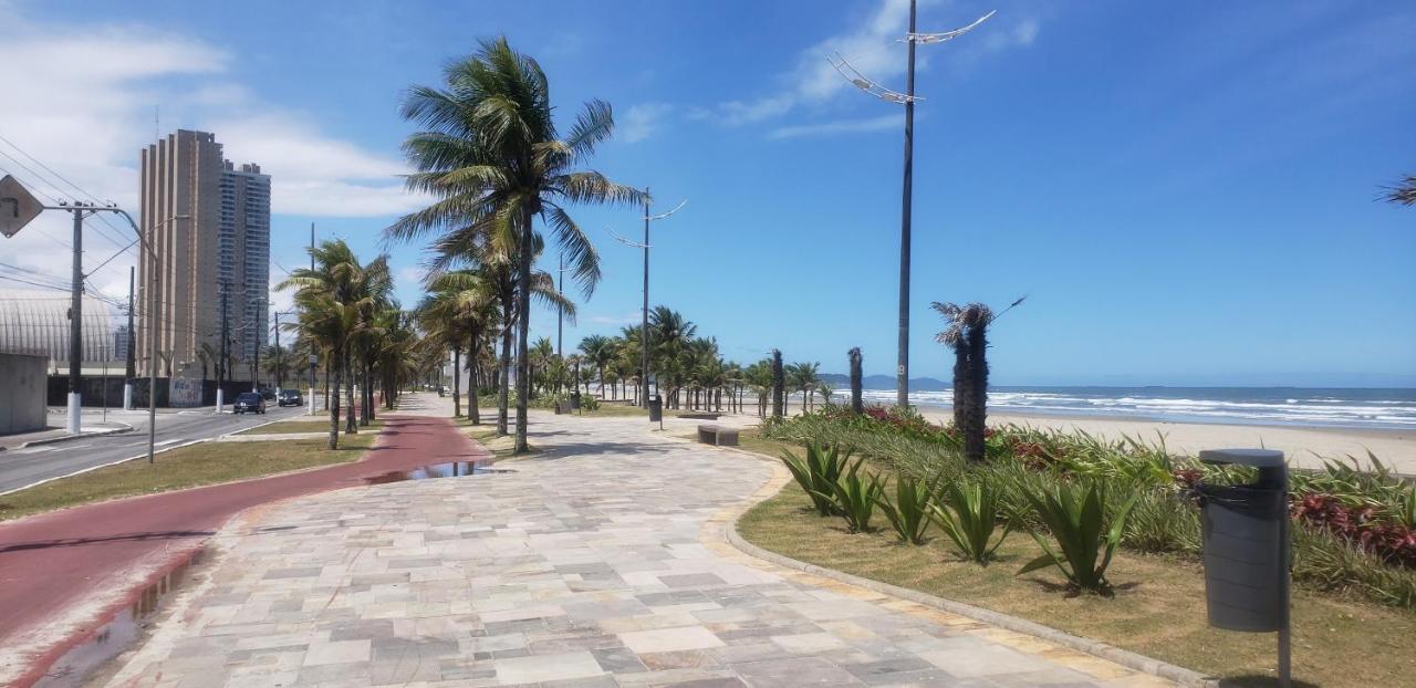 Apartamento Para Relaxar De Frente A Praia Praia Grande  Esterno foto