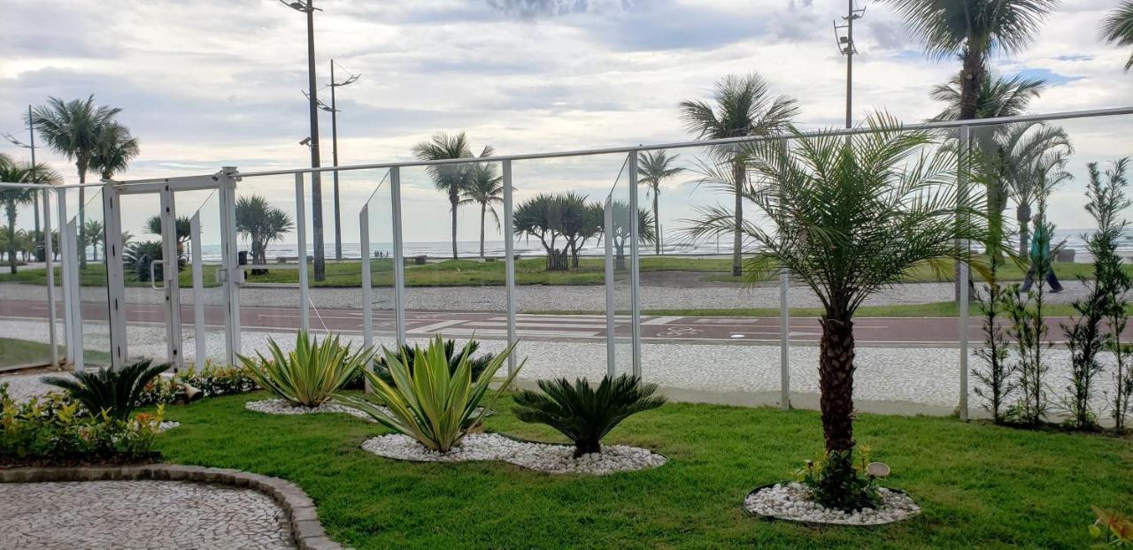 Apartamento Para Relaxar De Frente A Praia Praia Grande  Esterno foto